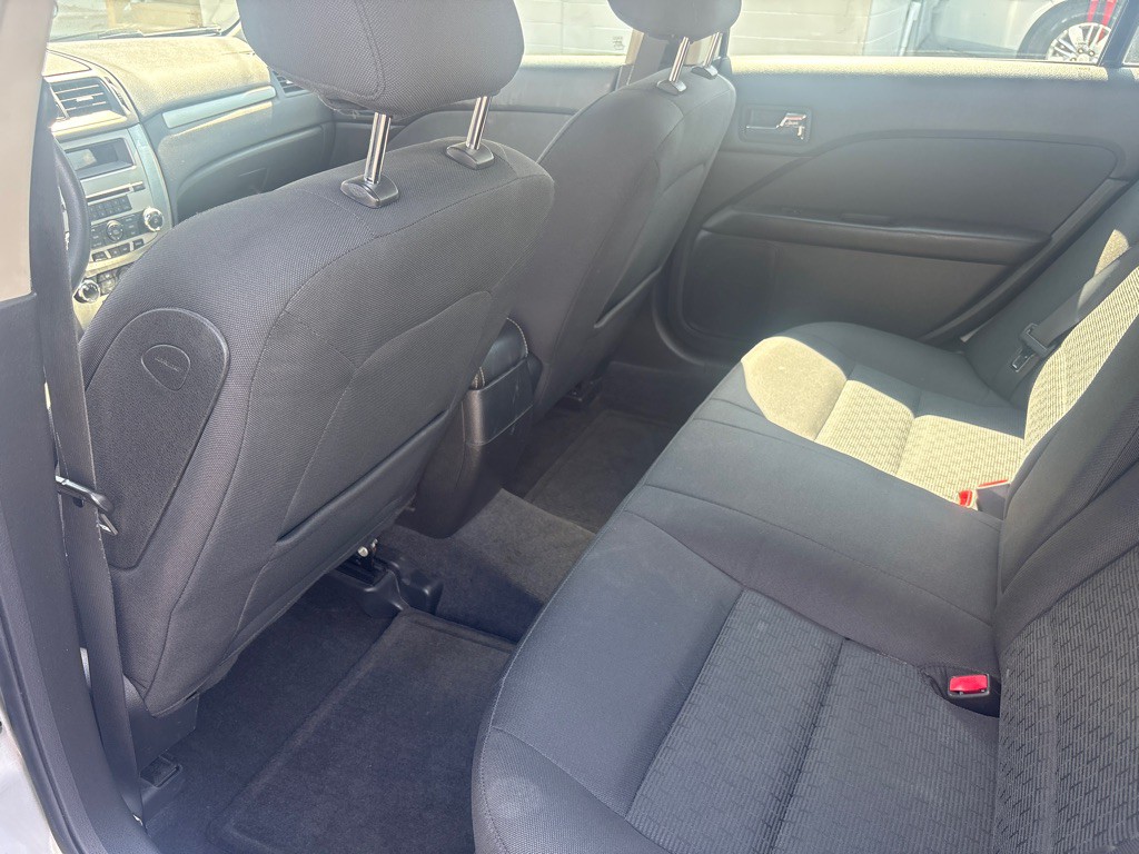 2010 Ford Fusion Image 10