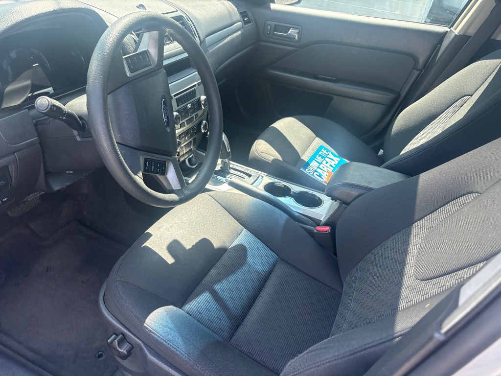 2010 Ford Fusion Image 14