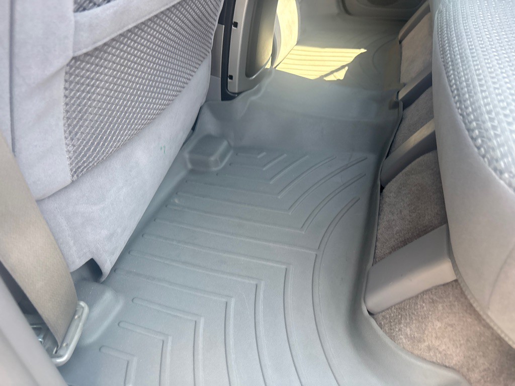 2005 Toyota 4Runner Image 25