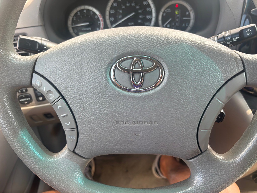 2005 Toyota Sienna Image 19
