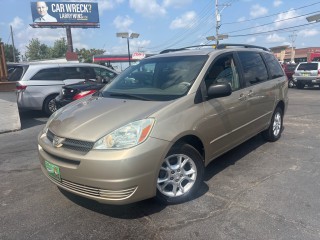 Image for 2004 Toyota Sienna LE ID: 7625349