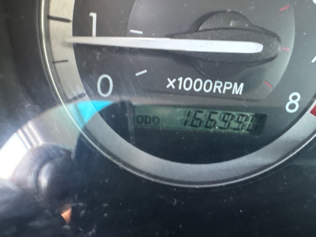 2004 Toyota Sienna Image 17