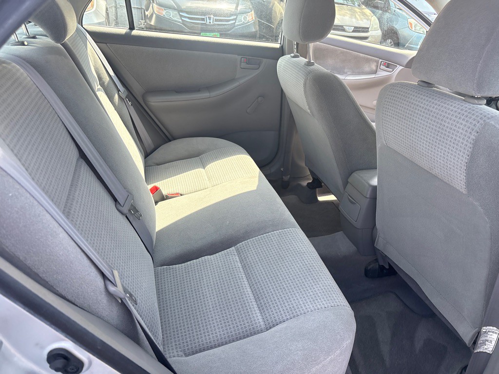 2007 Toyota Corolla Image 10