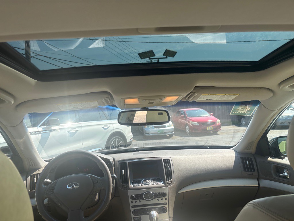 2008 INFINITI G35 Image 11
