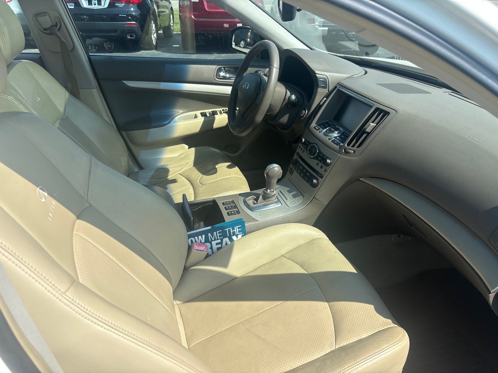 2008 INFINITI G35 Image 12