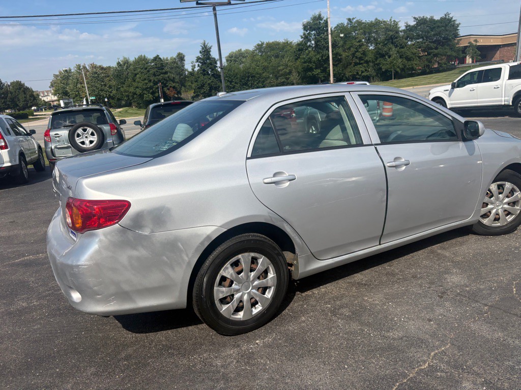 2010 Toyota Corolla Image 4