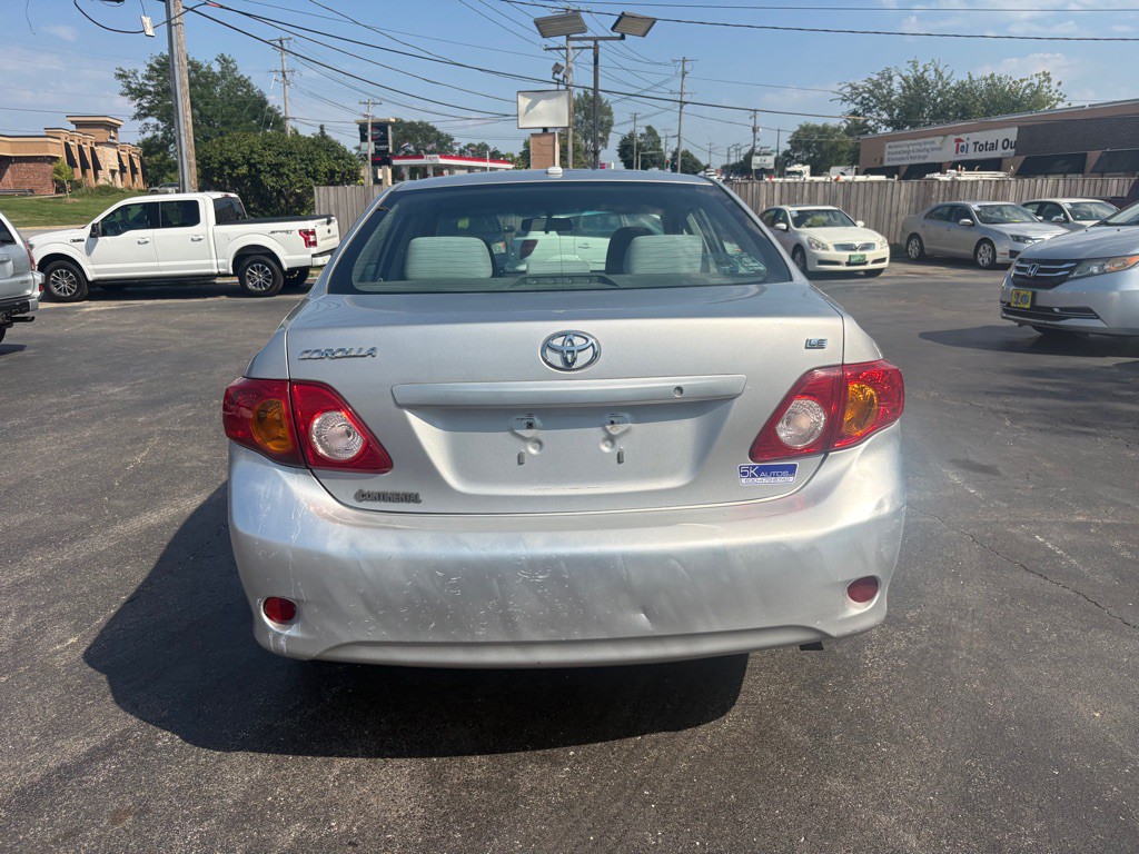 2010 Toyota Corolla Image 5
