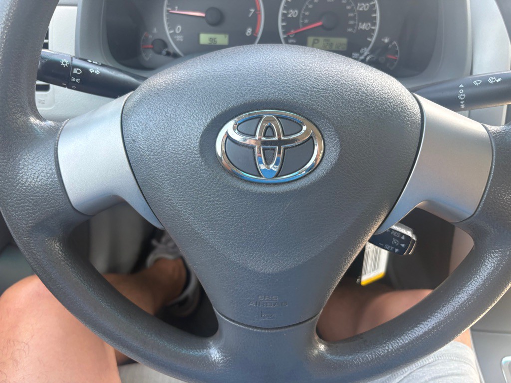 2010 Toyota Corolla Image 14