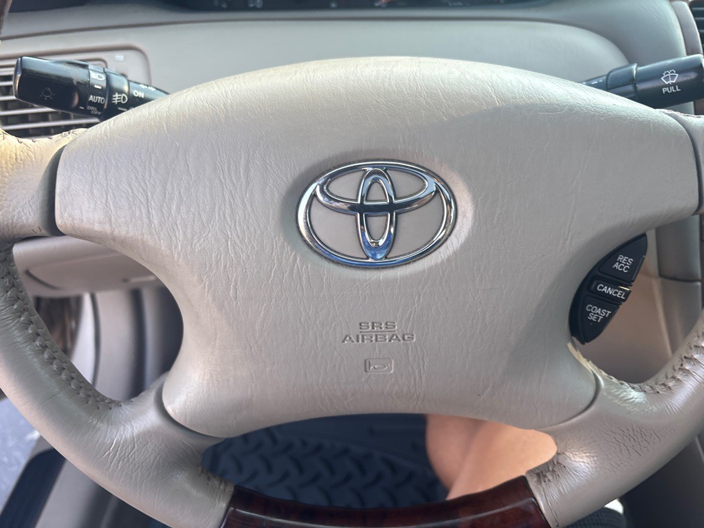 2004 Toyota Avalon Image 17