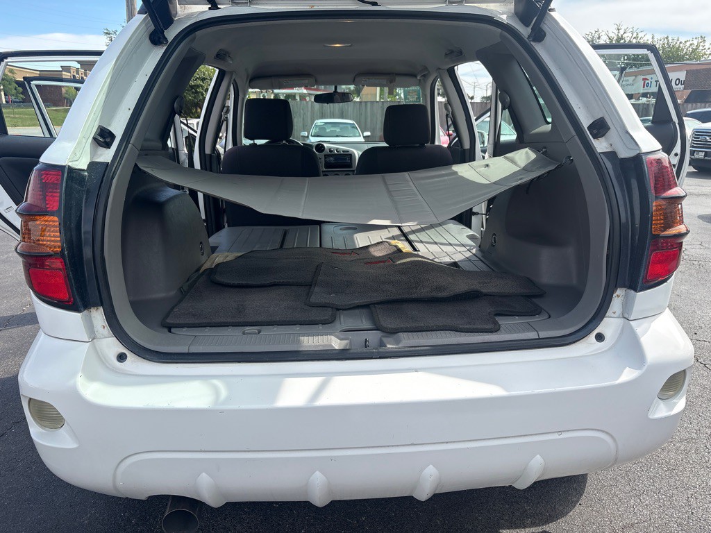 2005 Pontiac Vibe Image 11