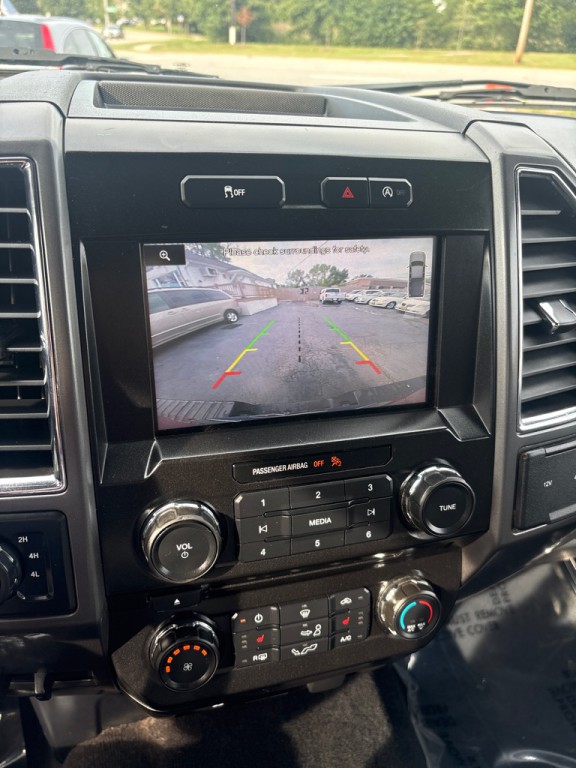 2015 Ford F-150 Image 23