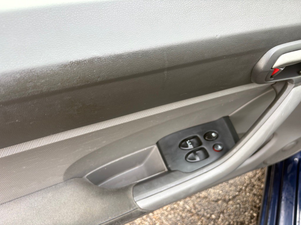 2010 Honda Civic Image 12