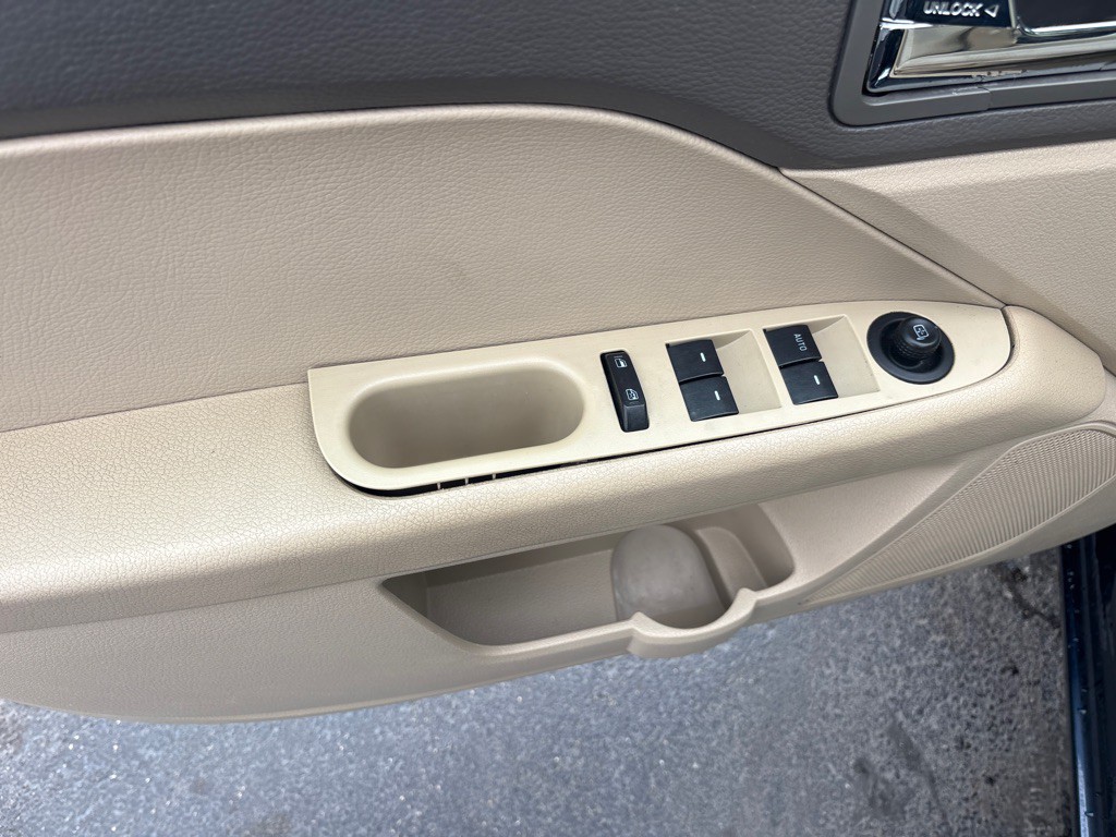 2009 Ford Fusion Image 15
