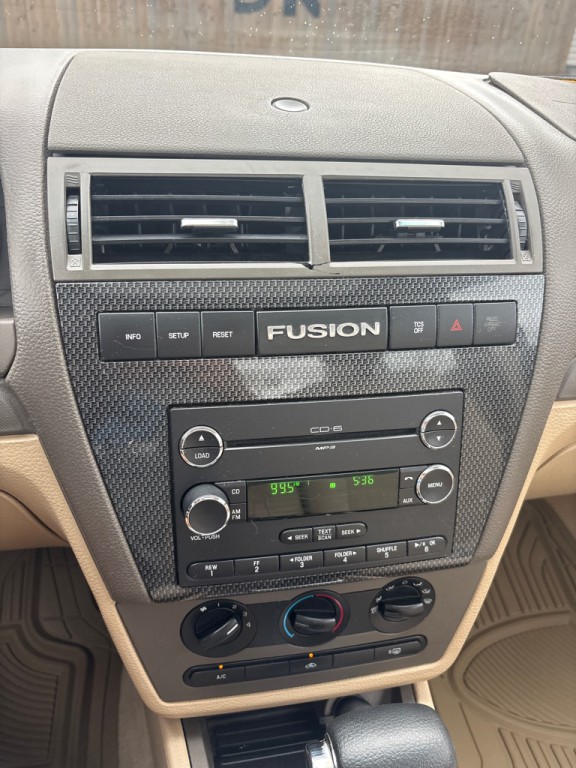 2009 Ford Fusion Image 18