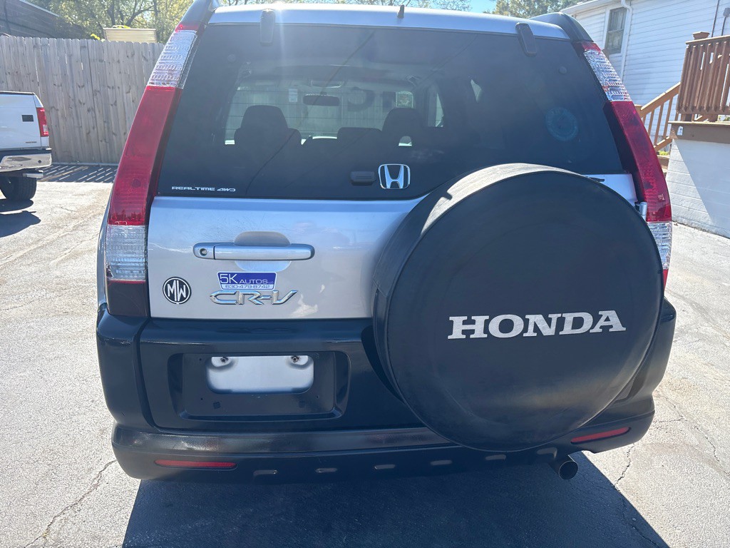 2005 Honda CR-V Image 5