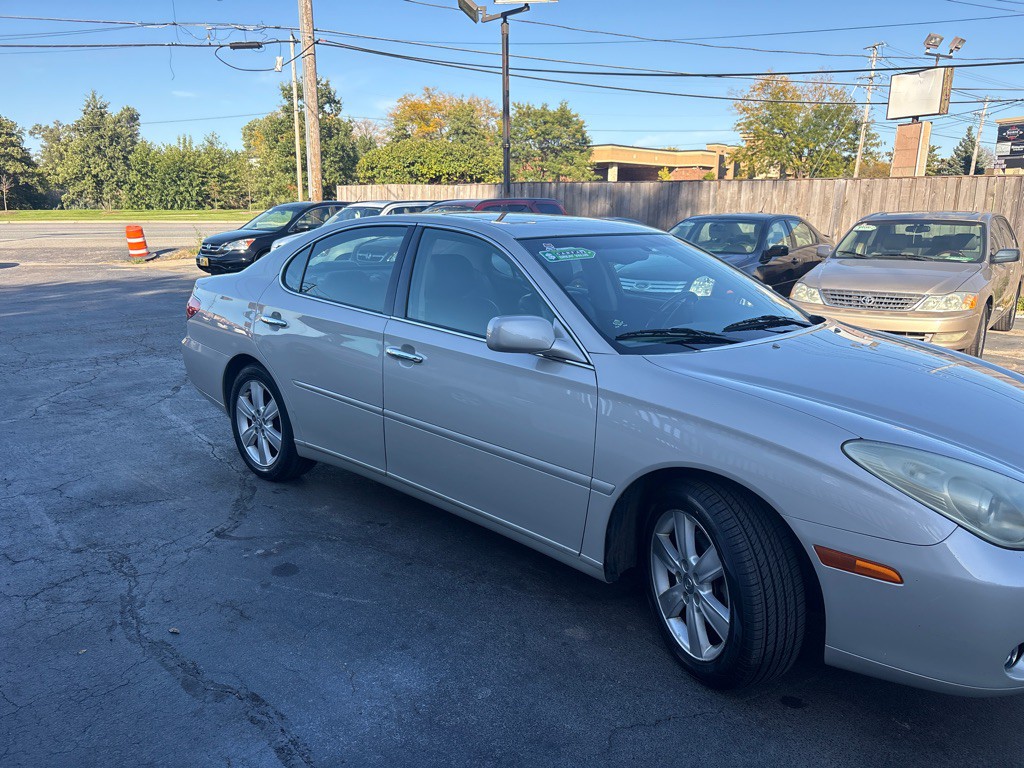 2005 Lexus ES Image 3