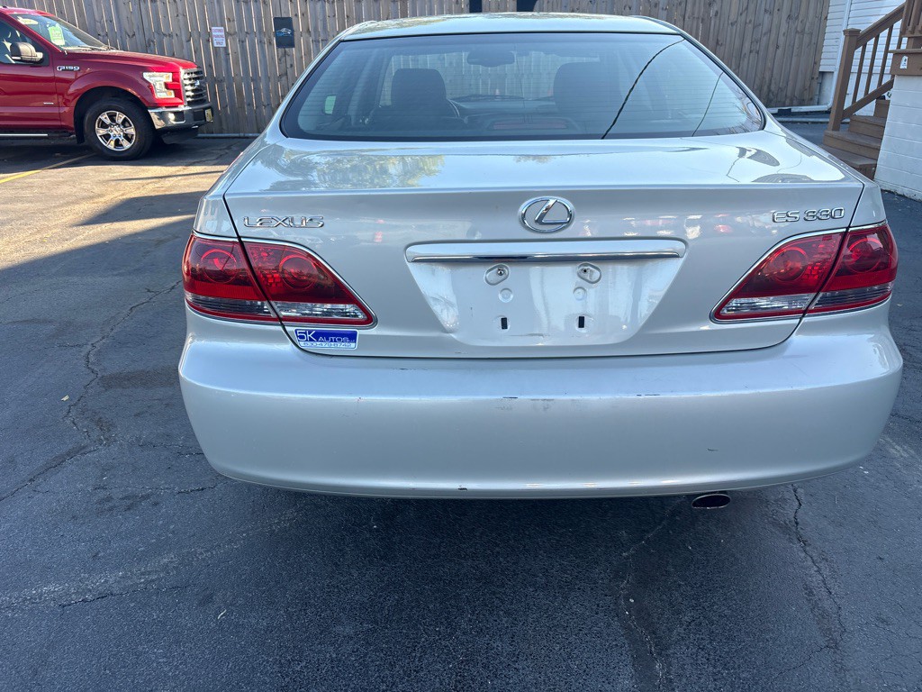 2005 Lexus ES Image 5