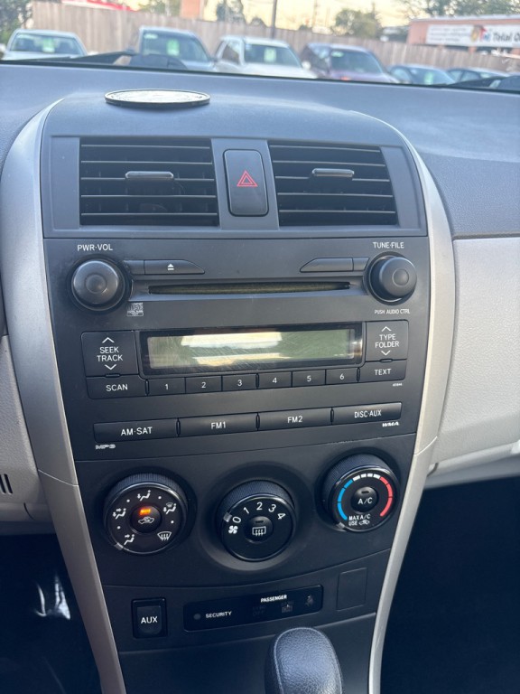 2009 Toyota Corolla Image 16