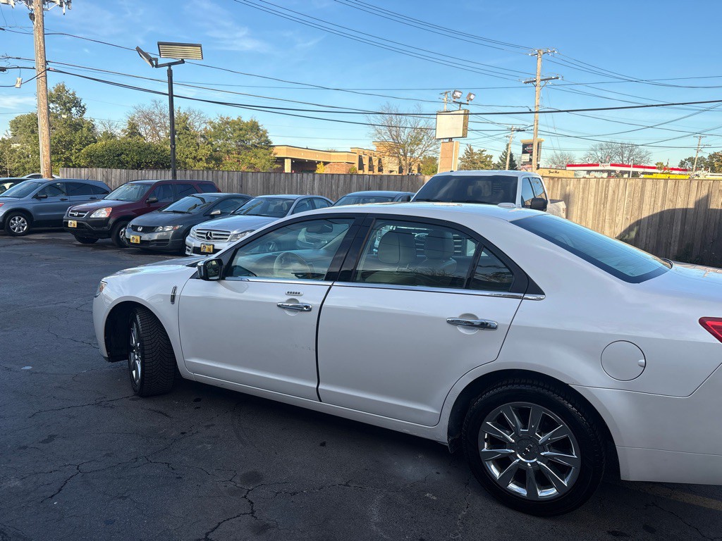 2011 Lincoln MKZ Image 6