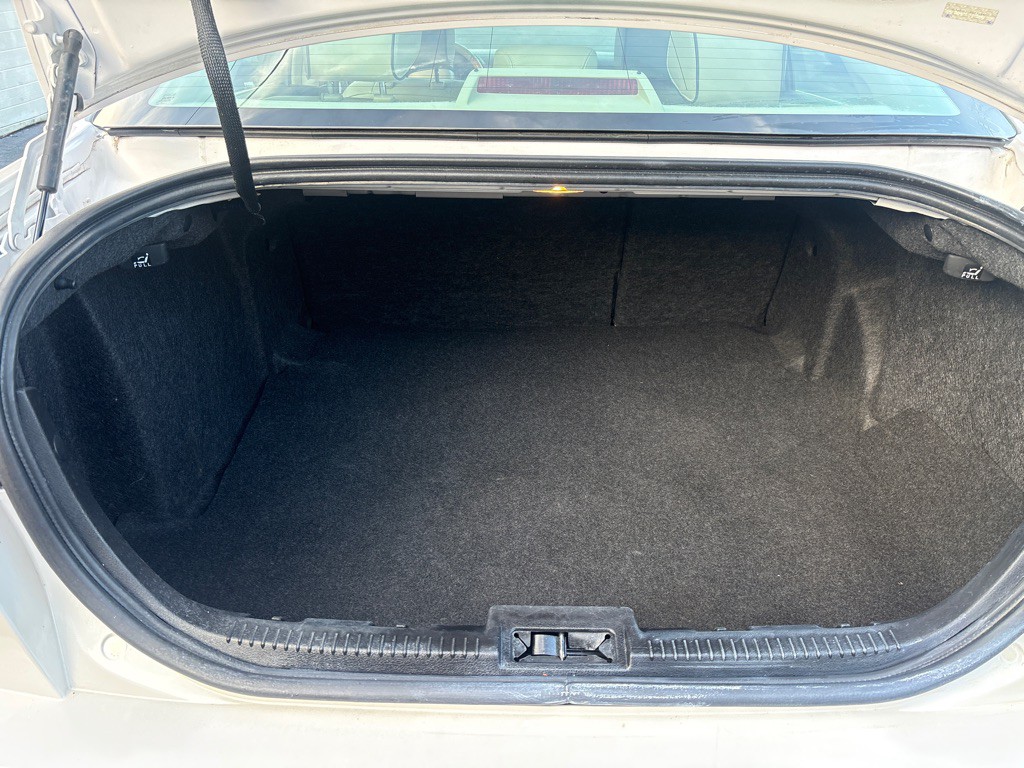 2011 Lincoln MKZ Image 11