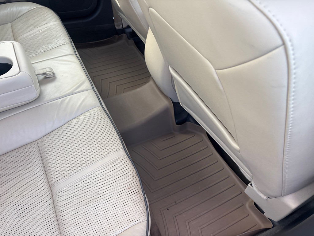 2011 Lincoln MKZ Image 15