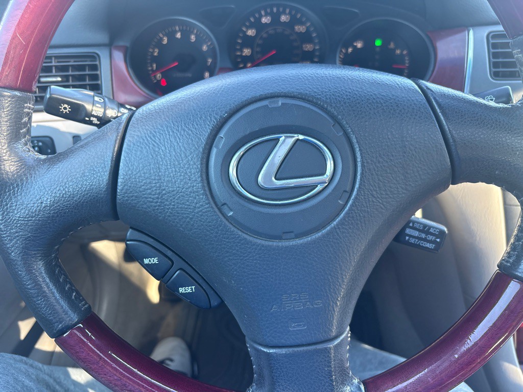 2003 Lexus ES Image 17