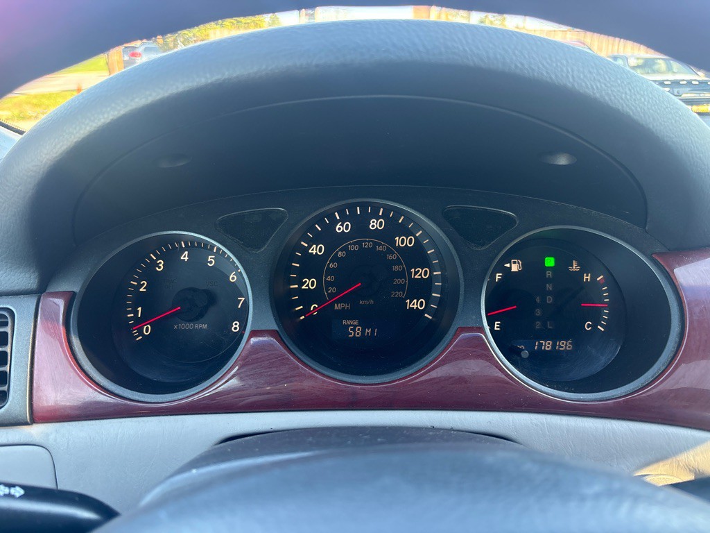 2003 Lexus ES Image 18