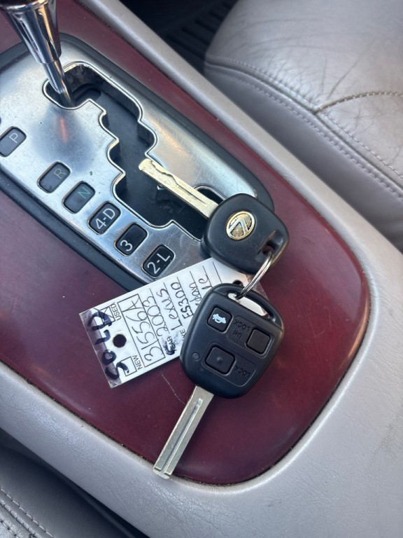 2003 Lexus ES Image 21