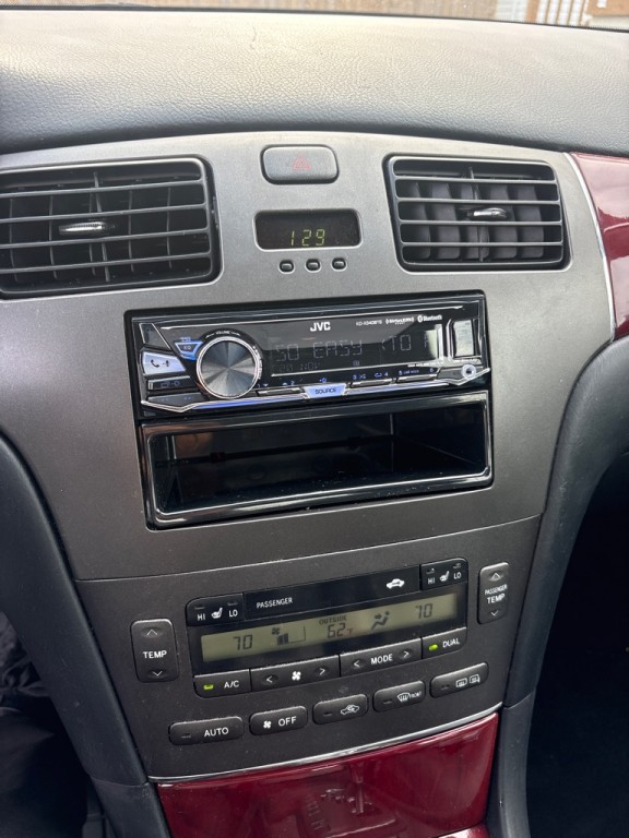 2002 Lexus ES Image 17