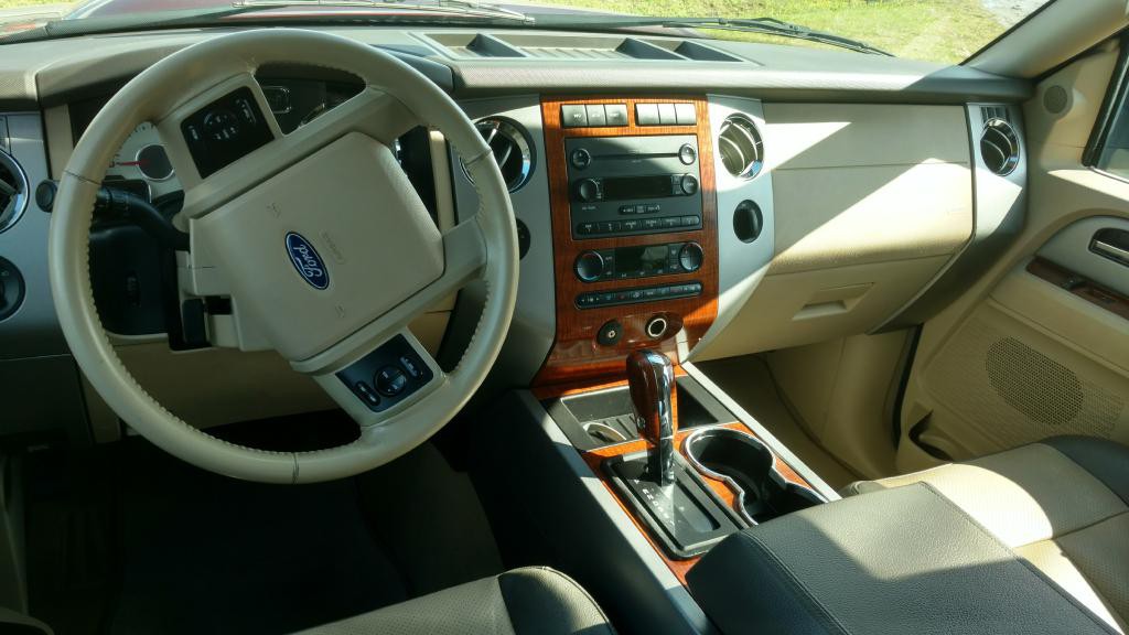 2007 Ford Expedition Image 9