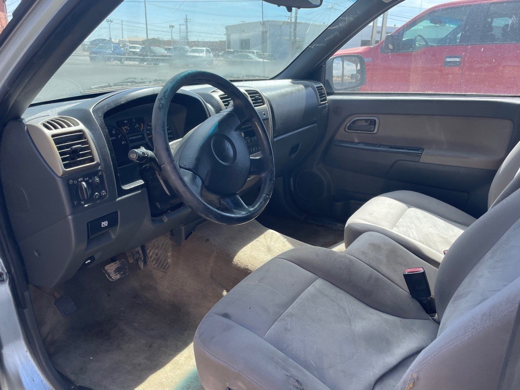 2005 Chevrolet Colorado Image 6