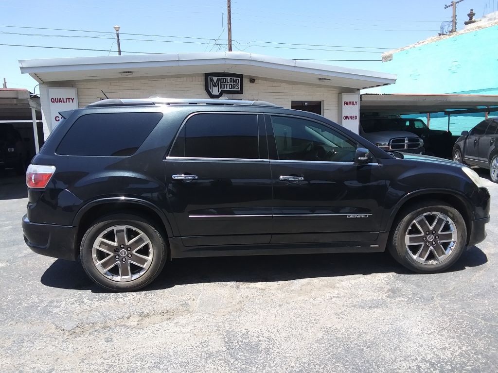 2012 GMC Acadia Image 2