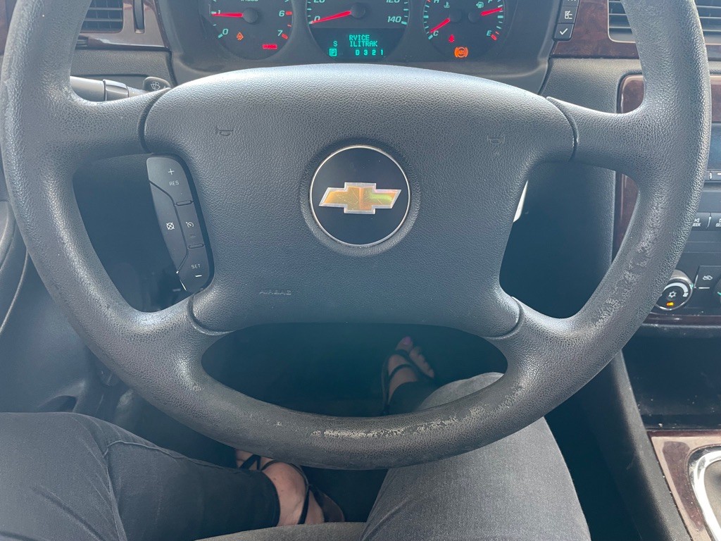 2011 Chevrolet Impala Image 5