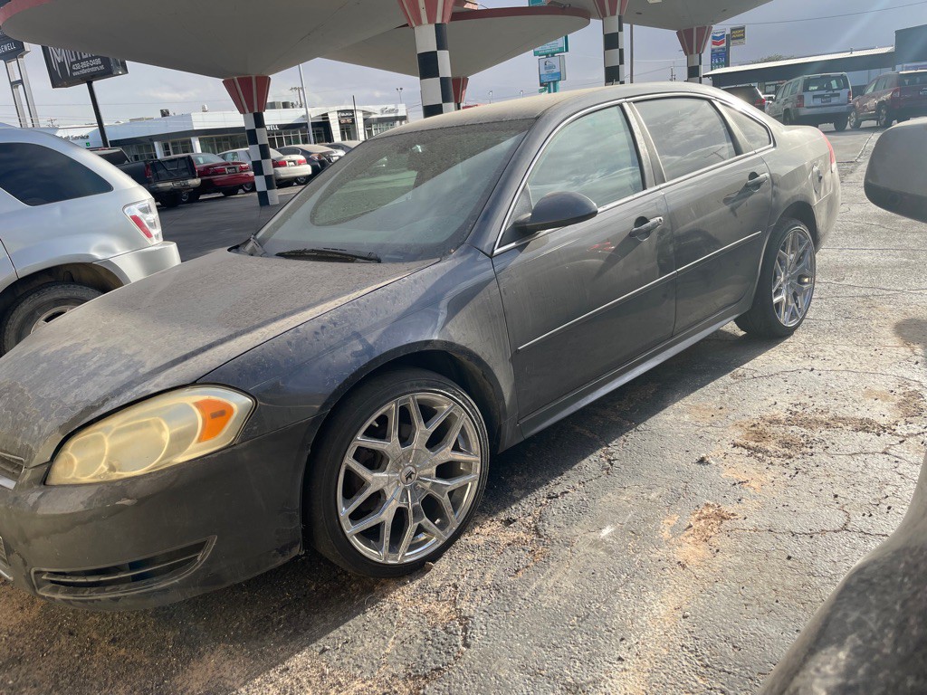 2011 Chevrolet Impala Image 1