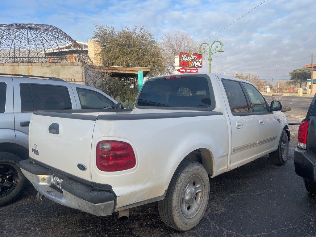 2001 Ford F-150 Image 3