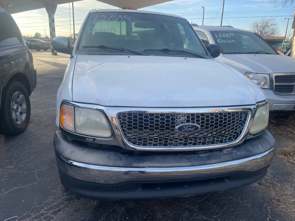 2001 Ford F-150 Image 4