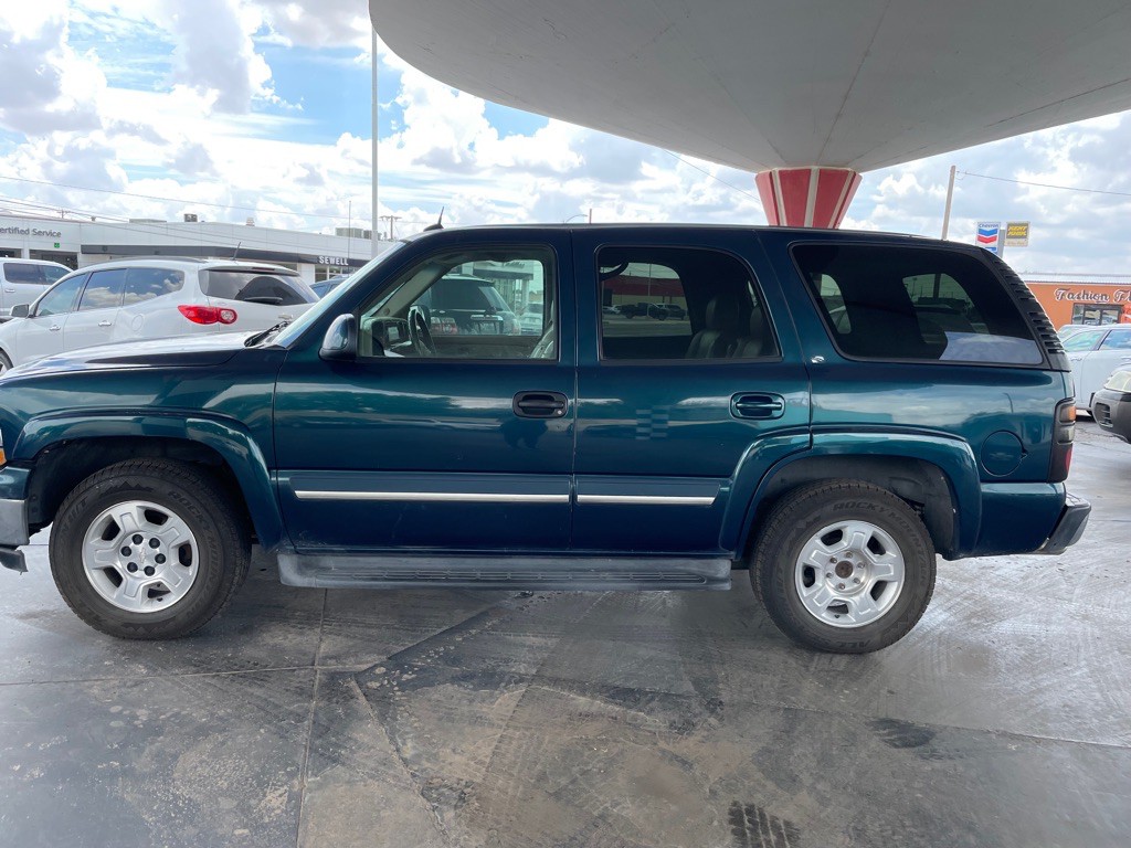 2005 Chevrolet Tahoe Image 1