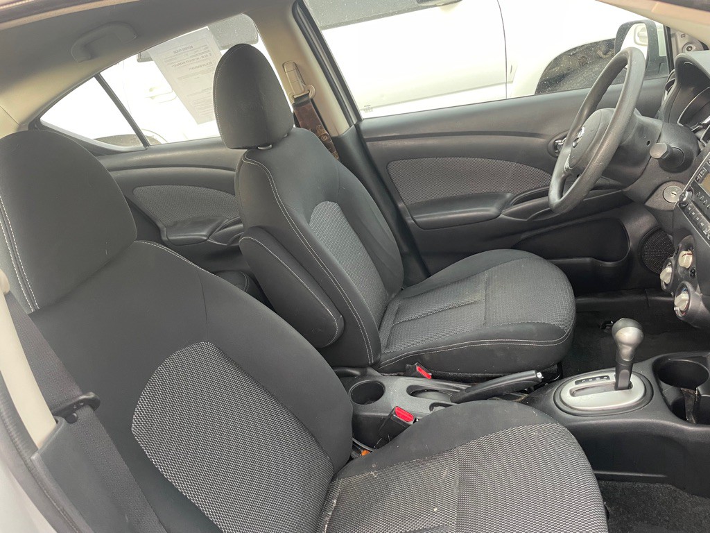 2014 Nissan Versa Image 4