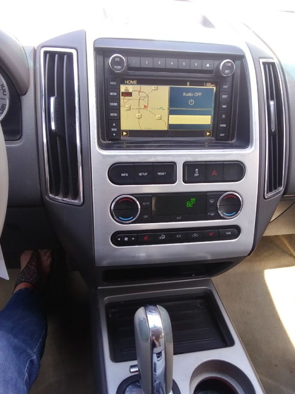 2010 Ford Edge Image 7