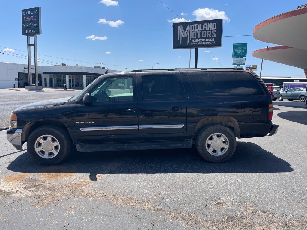 2006 GMC Yukon Image 1