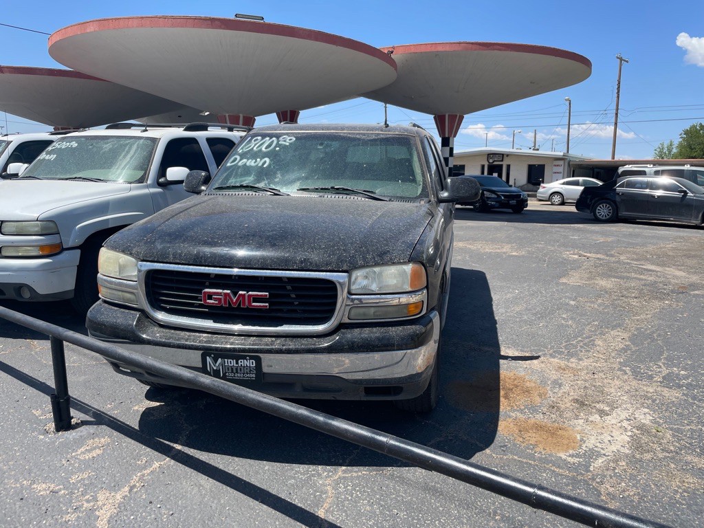 2006 GMC Yukon Image 2