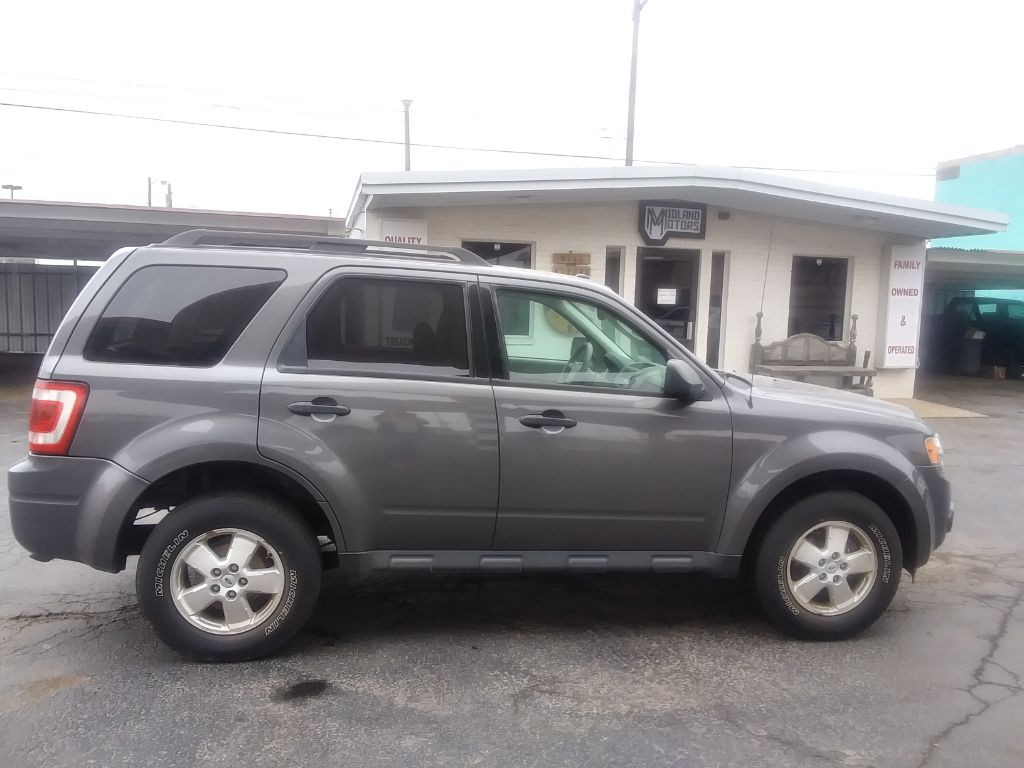 2012 Ford Escape Image 2