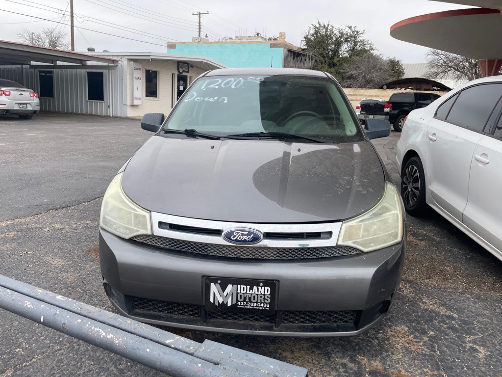 2010 Ford Focus Image 3