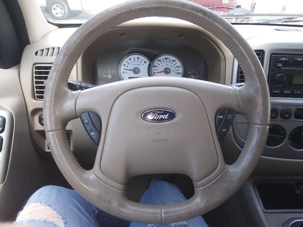 2005 Ford Escape Image 5