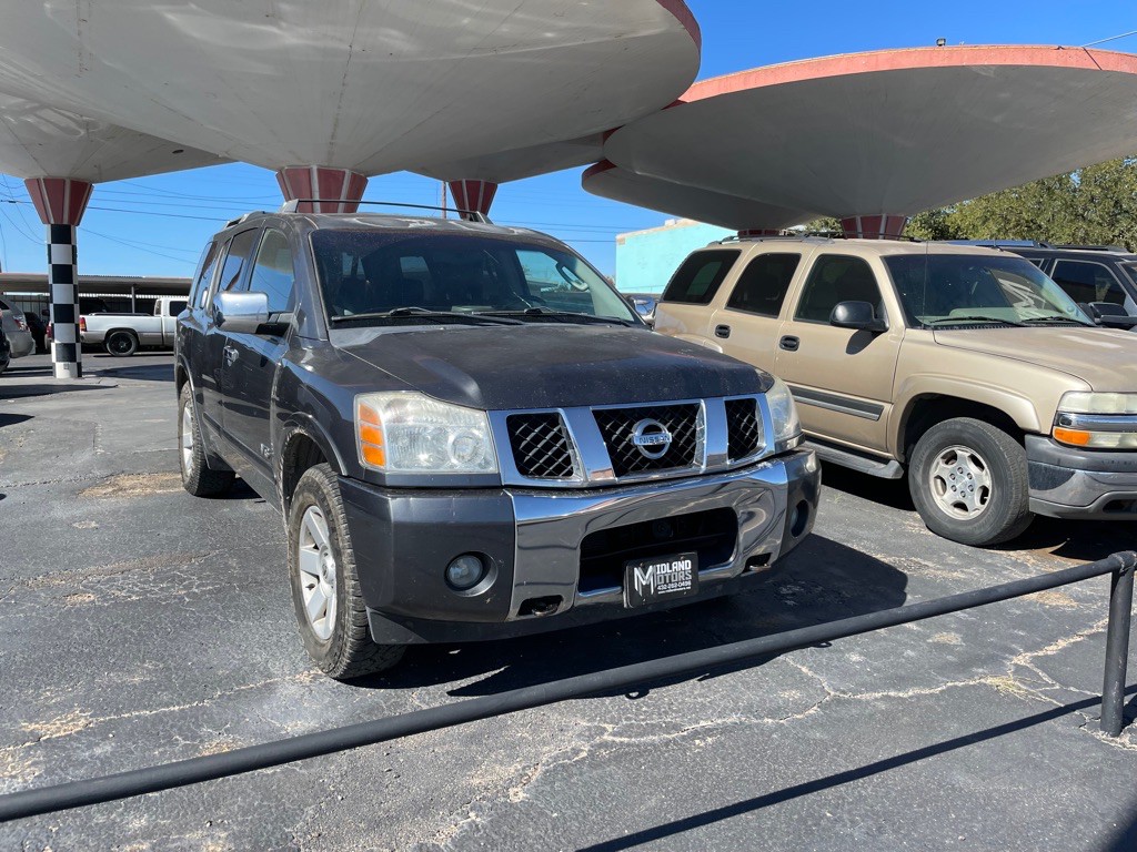 2005 Nissan Armada Image 2