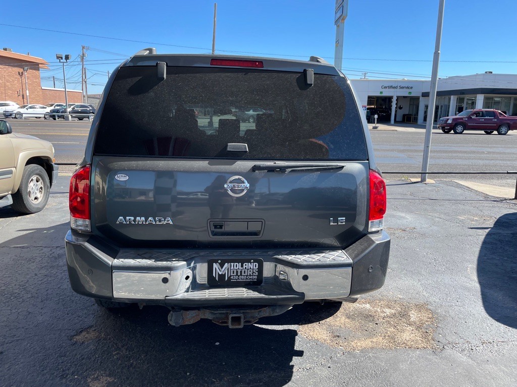 2005 Nissan Armada Image 4
