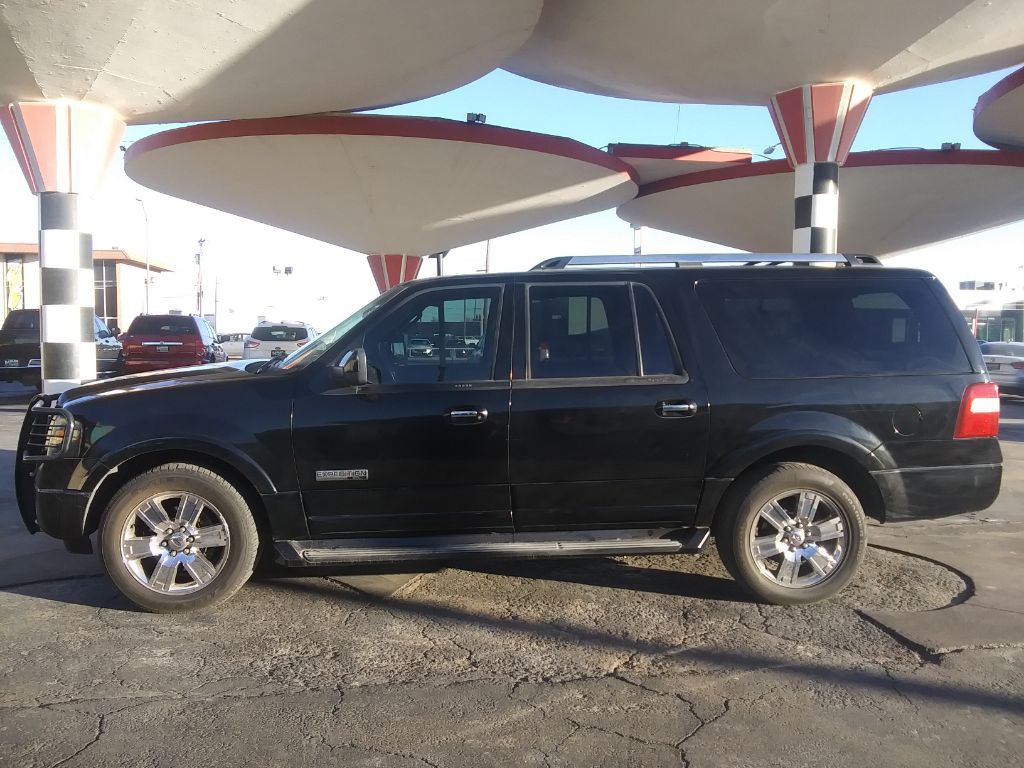2007 Ford Expedition Image 1