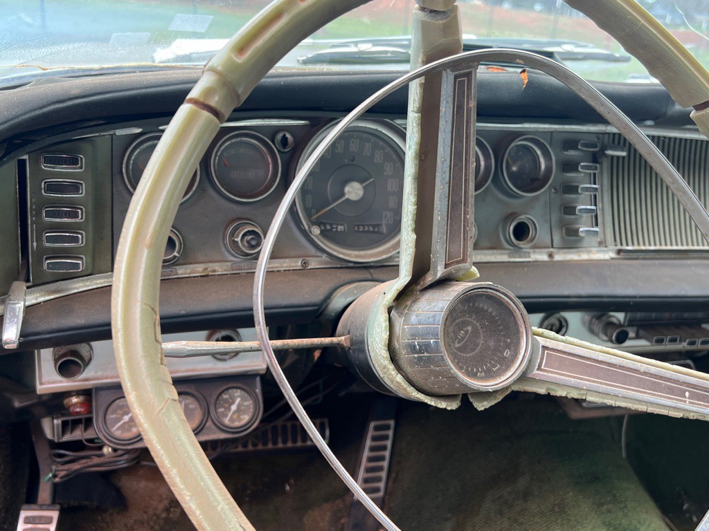 1964 Chrysler New Yorker Image 22