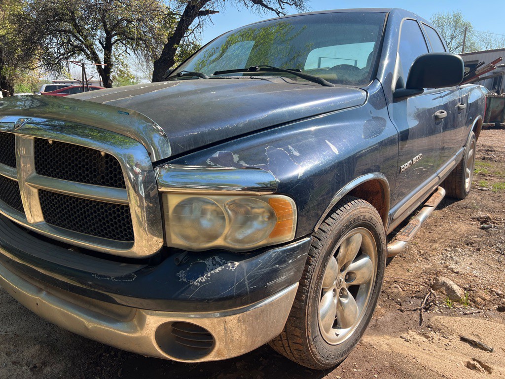 2004 Dodge Ram 1500 Image 3