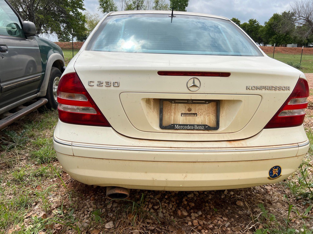 2005 Mercedes-Benz C-Class Image 7